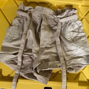 Urban Outfitters Tan Shorts Size Small